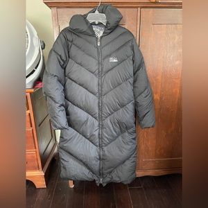 Mens first  down sixty four goose down  full lenght M New Without Tag